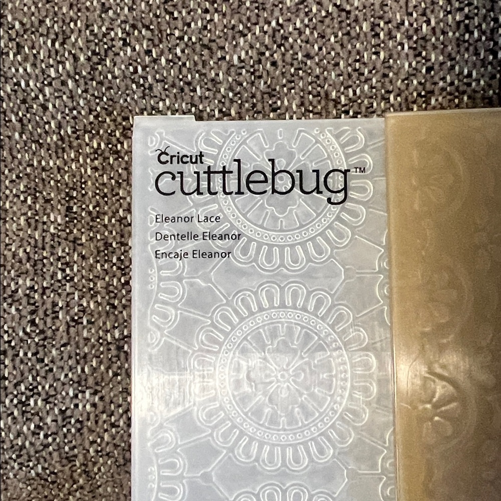 Anna Griffin Embossing Folders Lot Of 4 Lace Designs. - Picture 3 of 14